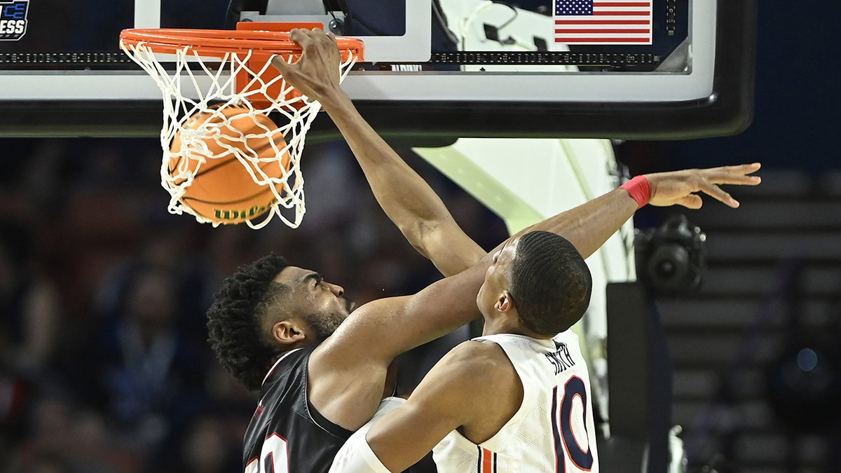 Jabari Smith throws down emphatic jam in Auburn's blowout over Jacksonville  State